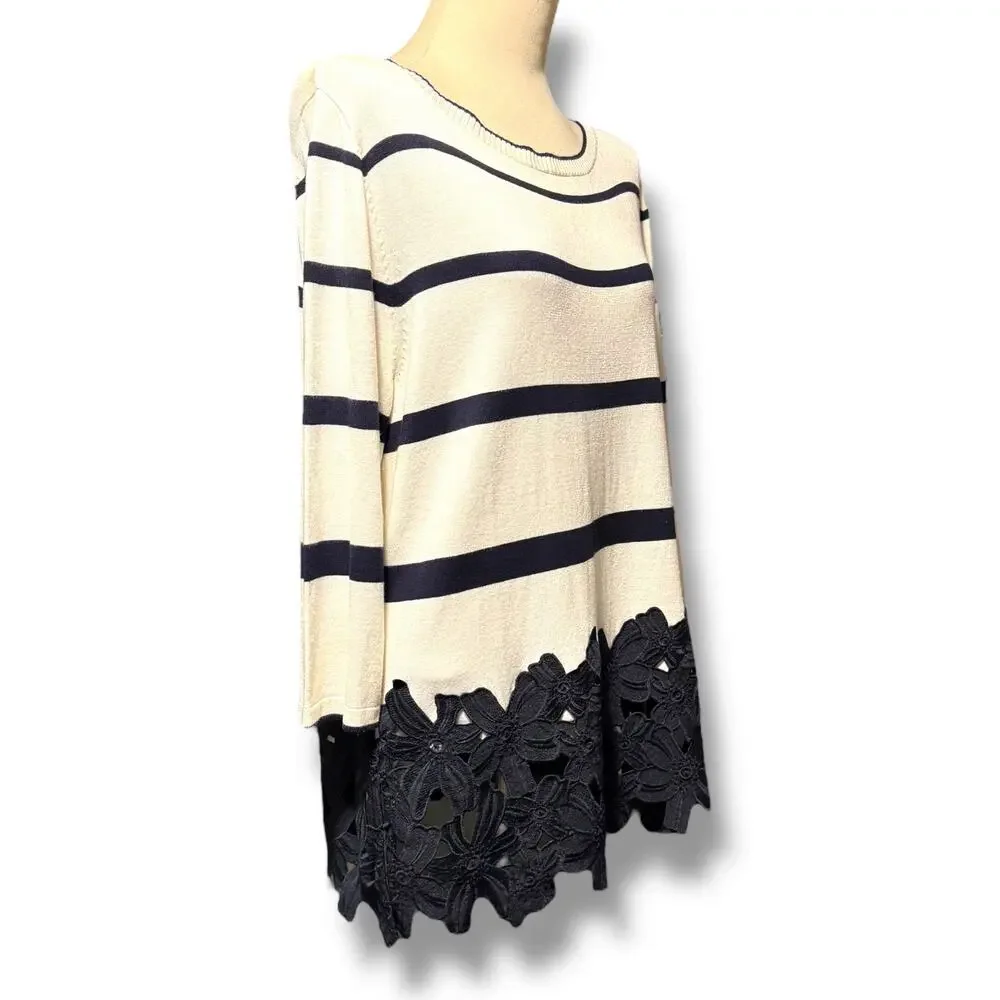 Lane Bryant Floral Applique Lace Hem 3/4 Sleeve Navy Stripe White Sweater 14/16